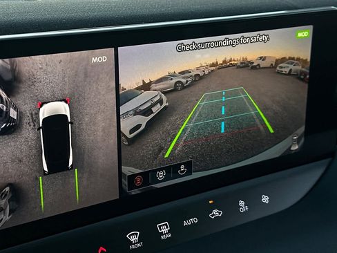 New 2026 Nissan Leaf image 20