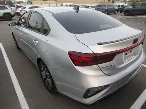 Used 2019 Kia Forte LXS image 24
