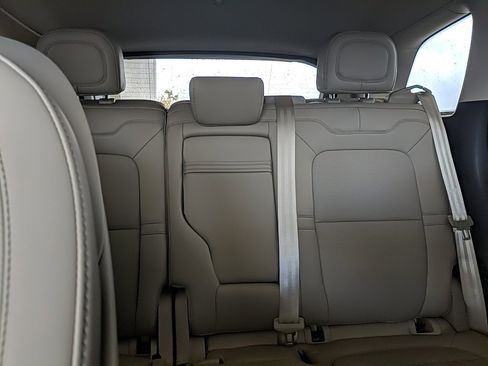 Certified 2021 Lincoln Corsair FWD w/ Equipment Group 101A image 25