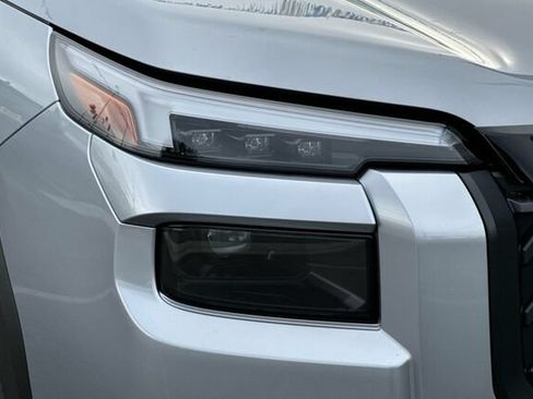 New 2026 Subaru Outback Limited AWD/4WD image 33