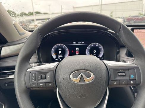 Certified 2025 INFINITI QX60 Luxe image 19