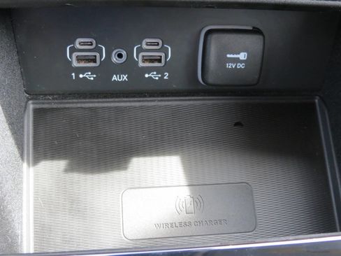 Used 2022 Jeep Grand Cherokee Laredo w/ Luxury Tech Group I image 14