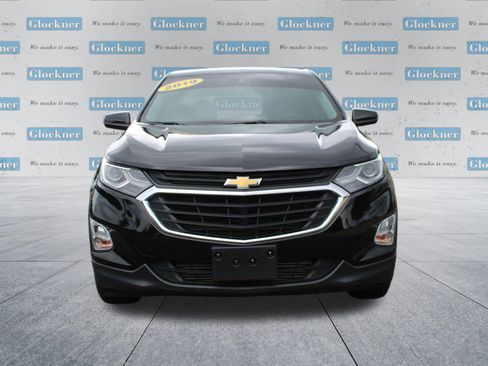 Used 2019 Chevrolet Equinox LT w/ Driver Convenience Package FWD image 2