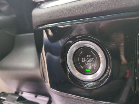 Certified 2023 GMC Sierra 1500 SLT w/ SLT Premium Package image 17