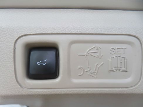 Used 2020 Lincoln Navigator Reserve w/ Luxury Package image 57