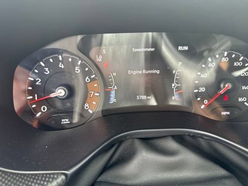 Used 2026 Jeep Compass Latitude AWD/4WD image 7