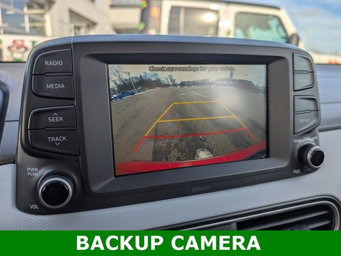 Used 2020 Hyundai Kona SE image 3