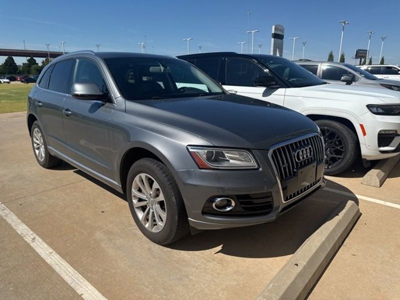 Used 2016 Audi Q5 2.0T Premium w/ Audi MMI Navigation Plus image 1
