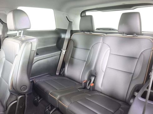 Used 2023 GMC Acadia AT4 w/ Technology Package AWD/4WD image 37
