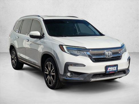 Used 2020 Honda Pilot Touring image 3