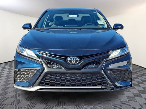 Used 2021 Toyota Camry XSE image 2