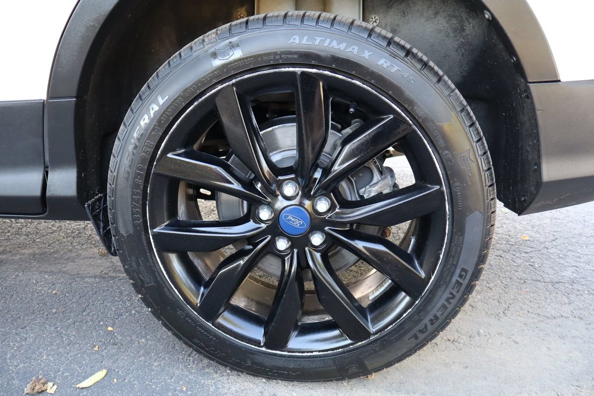 Used 2017 Ford Escape SE w/ Equipment Group 201A AWD/4WD image 42