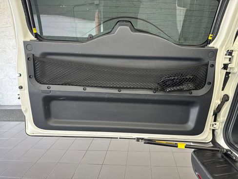 Used 2014 Toyota FJ Cruiser 4WD w/ Convenience Package image 11