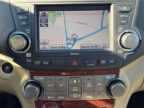 Used 2012 Toyota Highlander Limited image 27