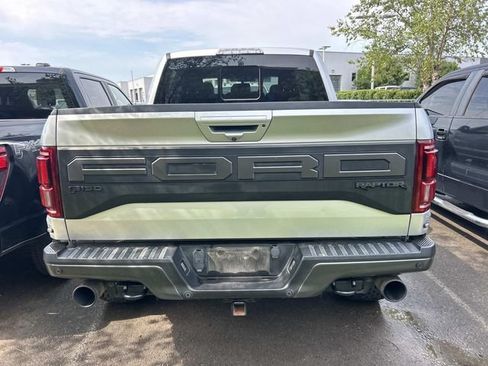 Used 2019 Ford F150 Raptor w/ Equipment Group 802A Luxury AWD/4WD image 5