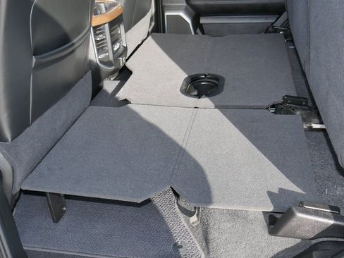 Used 2022 RAM 3500 Laramie image 24