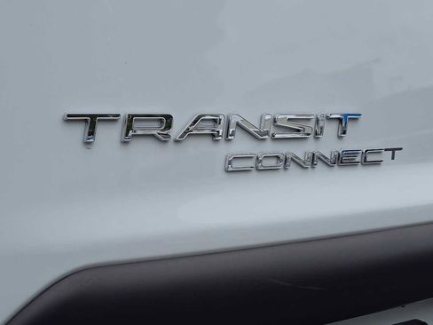 Used 2021 Ford Transit Connect XL FWD image 17