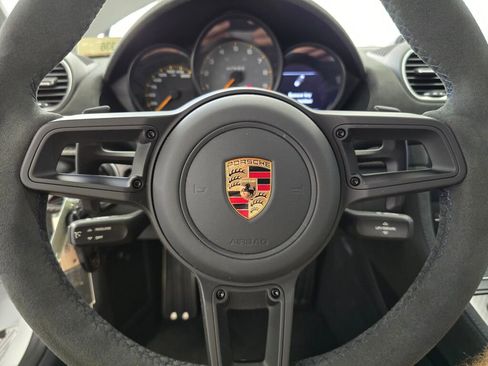 Certified 2024 Porsche 718 Cayman GT4 RS image 15