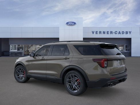 New 2026 Ford Explorer ST image 4