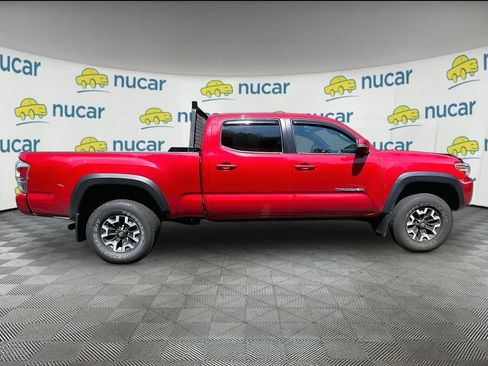 Used 2021 Toyota Tacoma TRD Off-Road w/ Technology Package AWD/4WD image 8