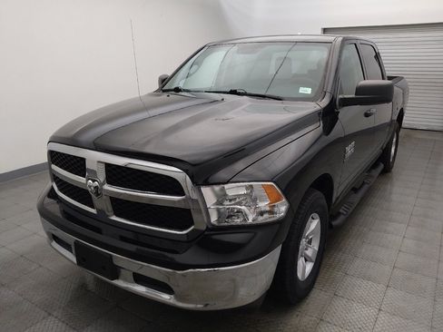 Used 2021 RAM 1500 Classic SLT RWD image 15