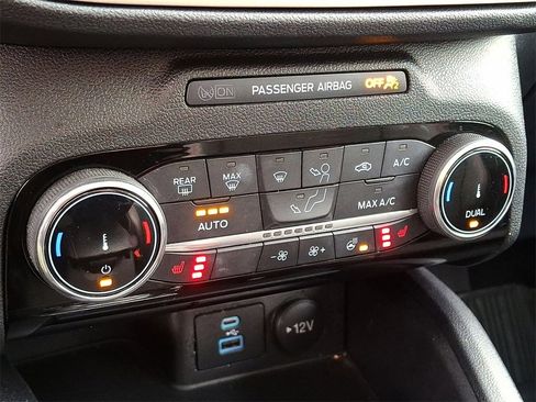 Certified 2022 Ford Escape SEL w/ SEL Stealth AWD Package image 13