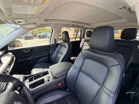 New 2025 Lincoln Aviator 2WD w/ Jet Appearance Package image 13