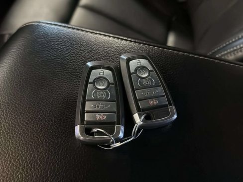 Used 2019 Ford F150 Lariat AWD/4WD image 37