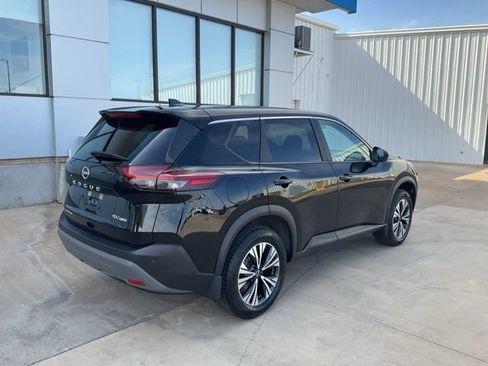 Used 2023 Nissan Rogue SV AWD/4WD image 35