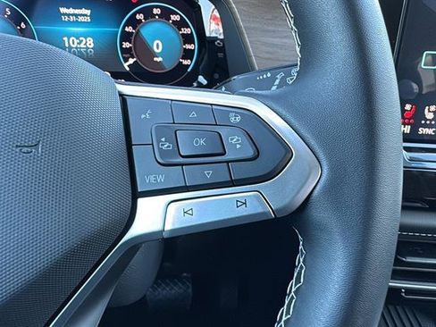 New 2025 Volkswagen Atlas SE image 20