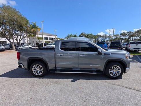 Used 2022 GMC Sierra 1500 SLT w/ SLT Premium Package image 8