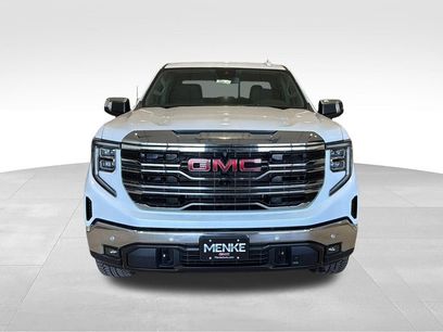New 2026 GMC Sierra 1500 SLT w/ SLT Premium Plus Package