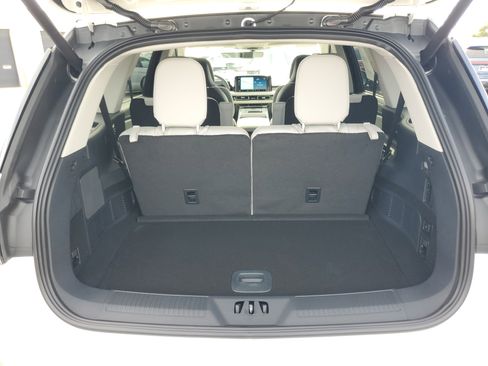 New 2026 Lincoln Aviator Reserve image 24