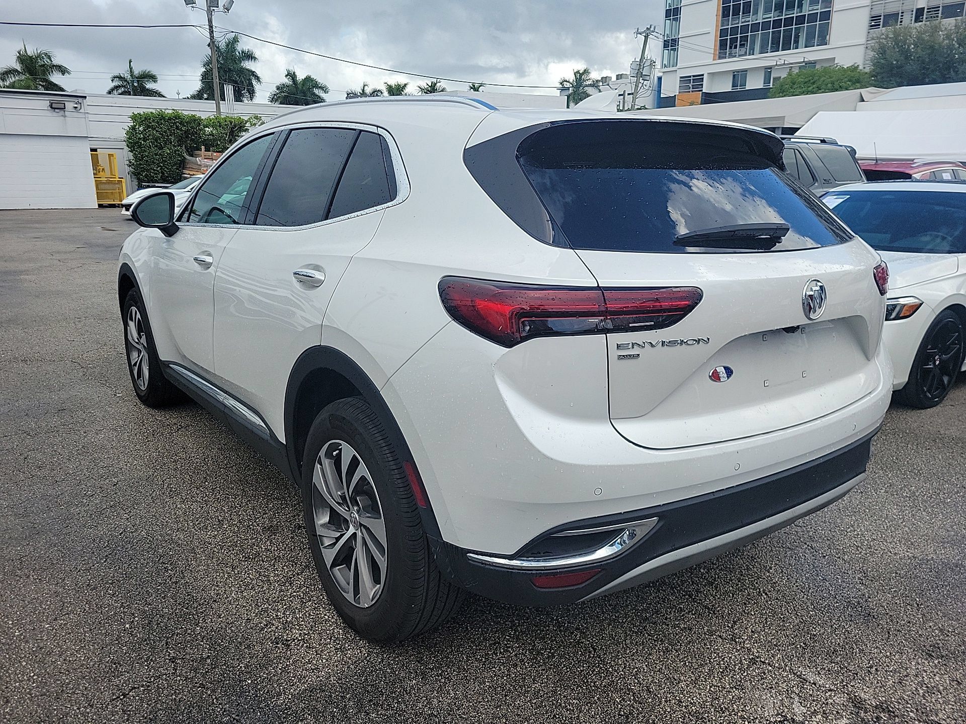 Used 2023 Buick Envision Essence AWD/4WD image 10