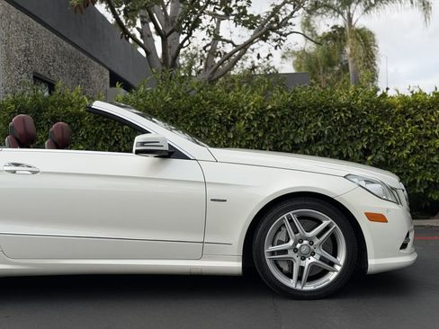 Used 2012 Mercedes-Benz E 550 E550 image 37