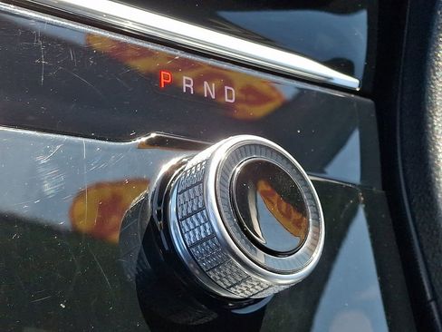 Certified 2024 Jeep Grand Cherokee L Laredo image 22