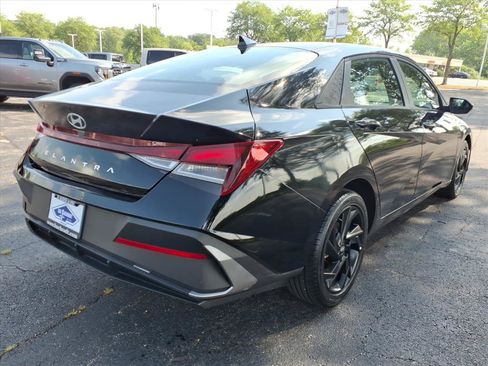 Used 2026 Hyundai Elantra Sport FWD image 7