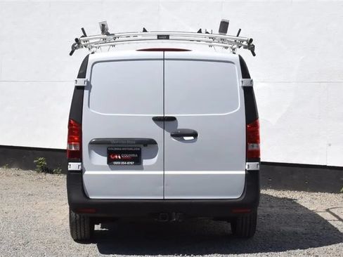 Used 2020 Mercedes-Benz Metris image 7