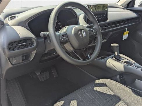 New 2026 Honda HR-V LX image 4
