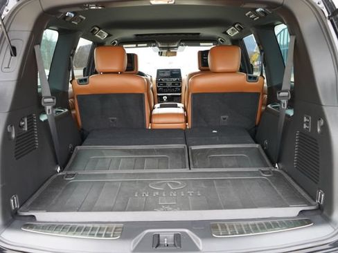 Used 2023 INFINITI QX80 Sensory w/ All-Season Package AWD/4WD image 61