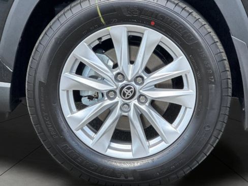 New 2026 Toyota Corolla Cross LE image 30