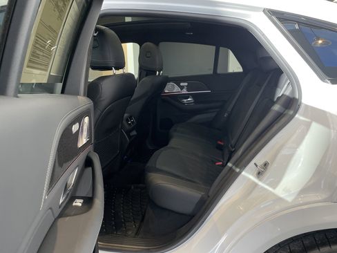 Used 2025 Mercedes-Benz GLE 63 AMG S image 39