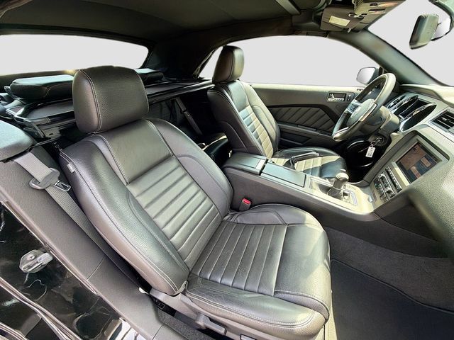 Used 2011 Ford Mustang GT Premium w/ Electronics Pkg RWD image 22
