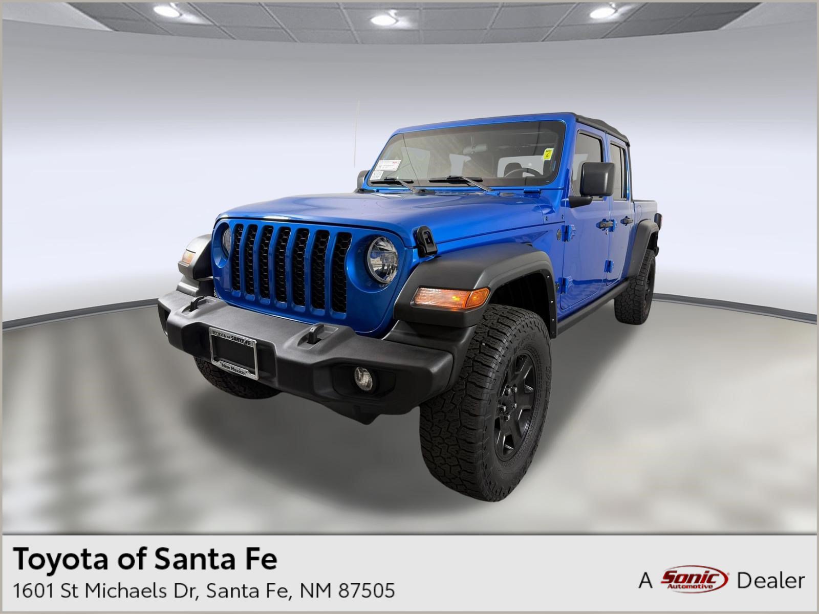 Used 2022 Jeep Gladiator Sport AWD/4WD image 1
