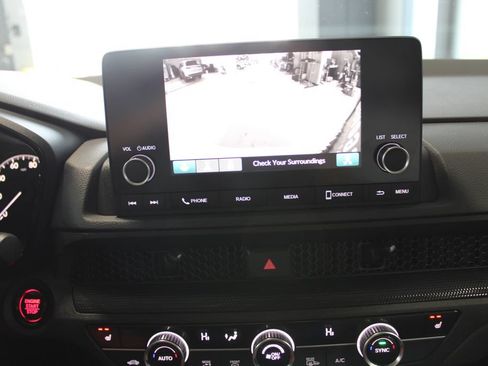 Used 2024 Honda CR-V EX image 12