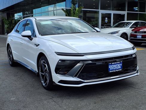 New 2026 Hyundai Sonata SEL FWD image 3