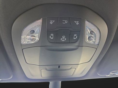New 2026 Chrysler Pacifica Select w/ S Appearance Package image 23
