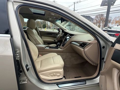 Used 2014 Cadillac CTS Luxury image 29