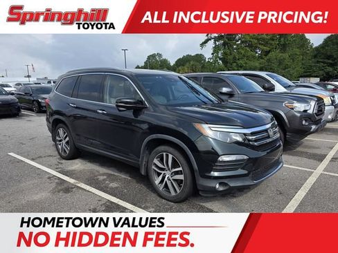 Used 2016 Honda Pilot Touring image 1