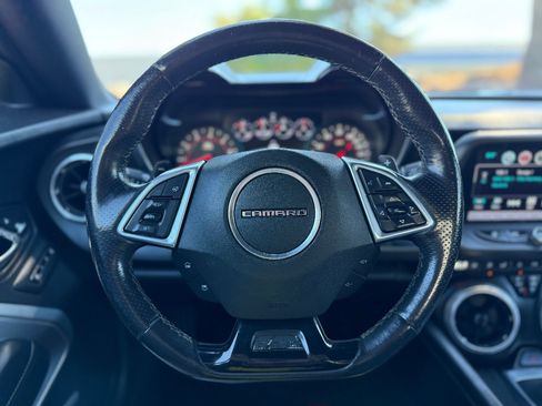 Used 2017 Chevrolet Camaro SS RWD image 16